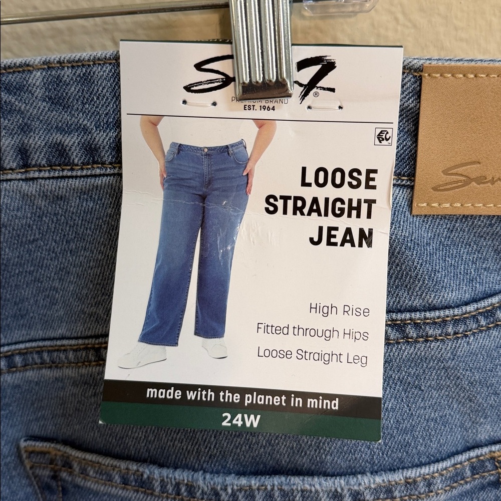 NWT Size 24W Seven7 Loose Straight Jean